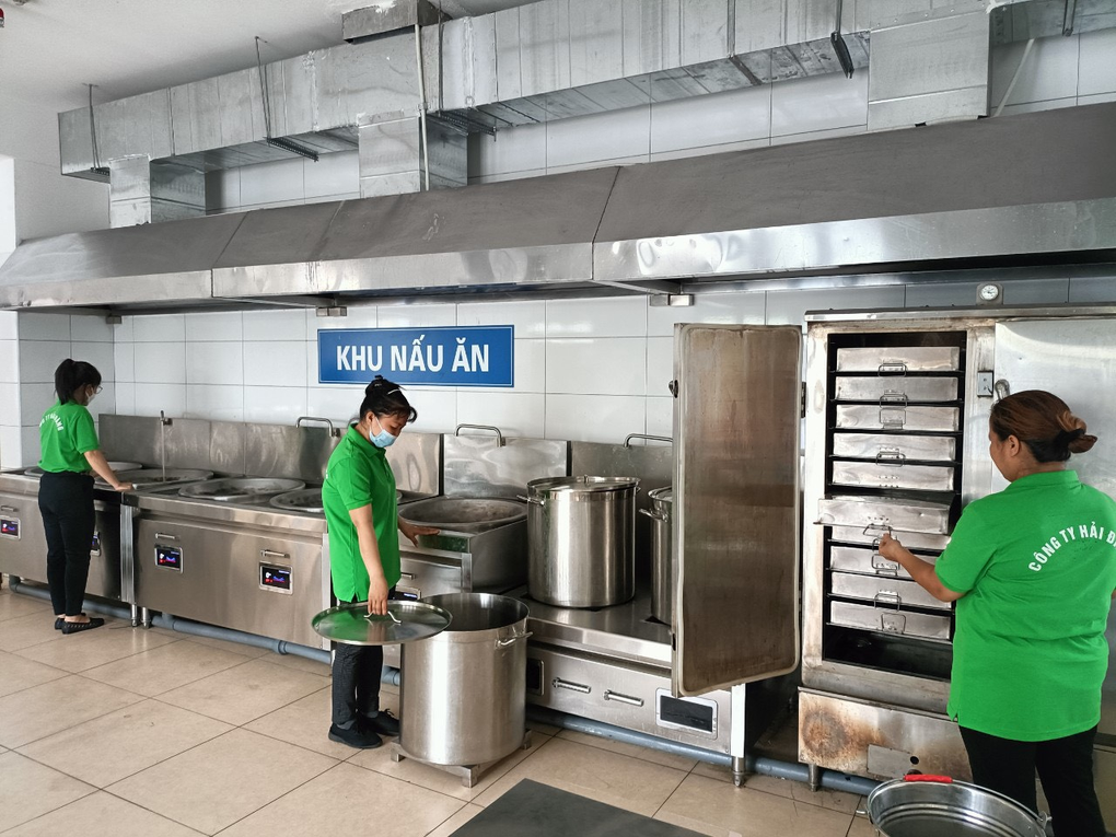 Hà Nội: Đón học sinh trở lại trường ôn tập từ ngày 1/8 - 2 Hà Nội: Đón học sinh trở lại trường ôn tập từ ngày 1/8 - 2