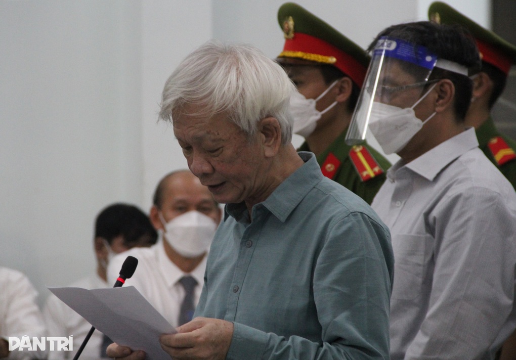 Đề nghị truy tố 2 cựu Chủ tịch Khánh Hòa gây thất thoát hơn 60 tỷ đồng - 2 Đề nghị truy tố 2 cựu Chủ tịch Khánh Hòa gây thất thoát hơn 60 tỷ đồng - 2