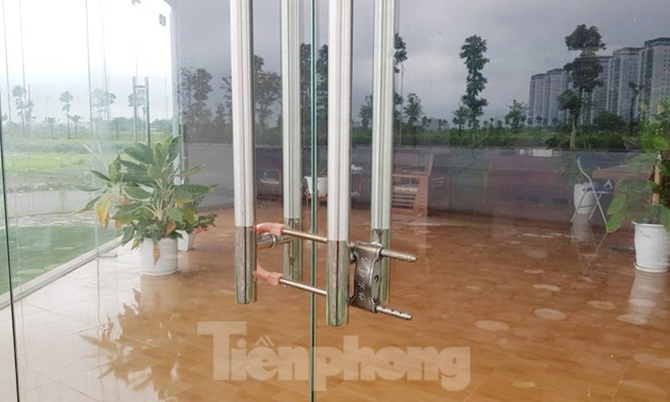Sàn môi giới địa ốc vẫn cửa đóng, then cài khi hết hạn cánh ly xã hội - 17 Sàn môi giới địa ốc vẫn cửa đóng, then cài khi hết hạn cánh ly xã hội - 17