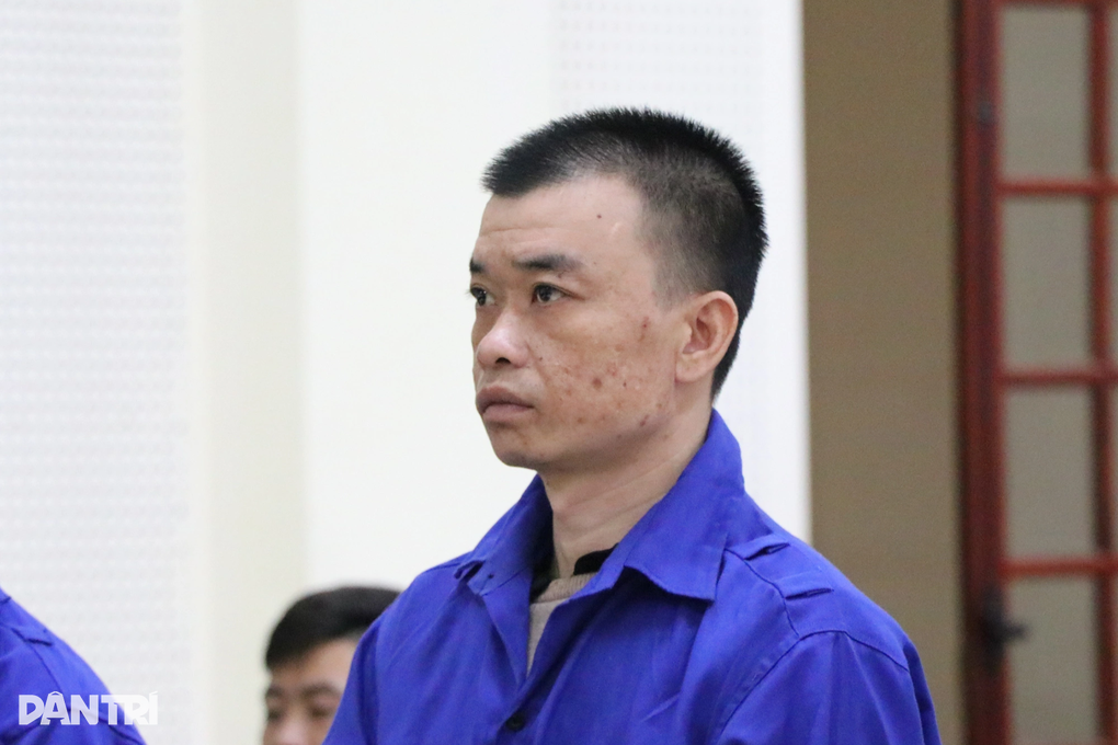 Người đàn ông giấu ma túy vào chỗ hiểm nhưng không thoát - 1 Người đàn ông giấu ma túy vào chỗ hiểm nhưng không thoát - 1