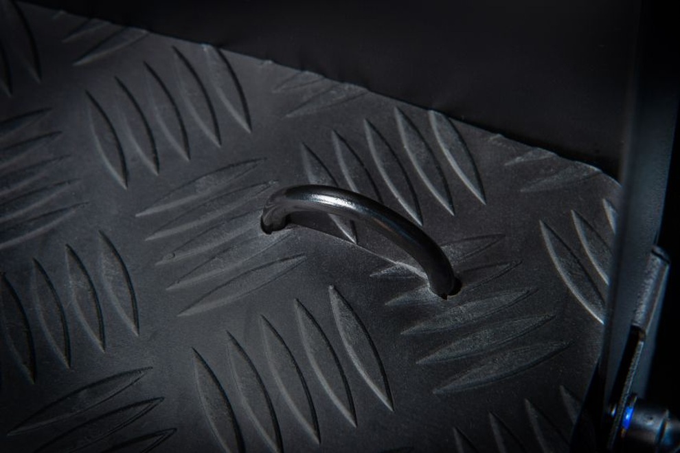 Toyota Yaris có thêm phiên bản ECOVan - 10 Toyota Yaris có thêm phiên bản ECOVan - 10