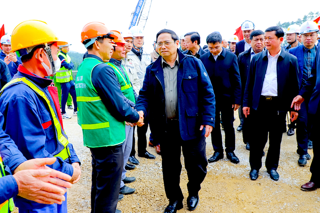 Thủ tướng: Sẽ có rất nhiều vị trí, cung đường đẹp trên cao tốc Bắc - Nam - 3 Thủ tướng: Sẽ có rất nhiều vị trí, cung đường đẹp trên cao tốc Bắc - Nam - 3