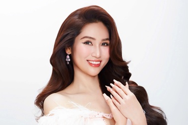 NSƯT Như Huỳnh: "Để sống trọn vẹn bằng cải lương hiện nay rất khó"