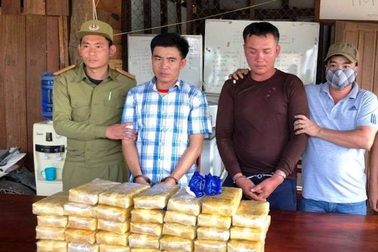 Hoạt động buôn lậu qua biên giới 3 tỉnh Bắc miền Trung “nóng” và phức tạp