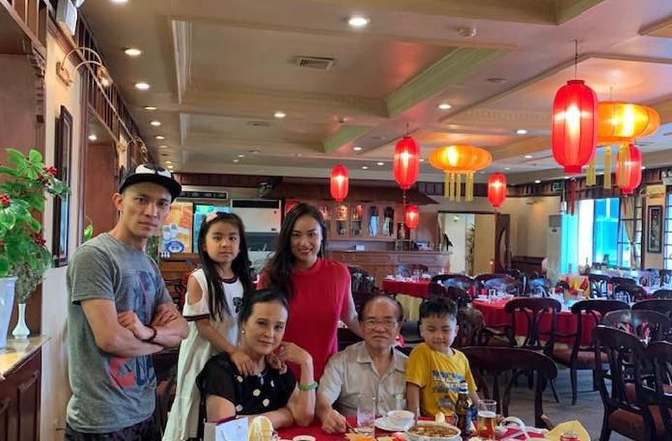 NSND Hoàng Cúc: “Đã có lúc người thân trong nhà nhìn tôi chết lặng…” - 3 NSND Hoàng Cúc: “Đã có lúc người thân trong nhà nhìn tôi chết lặng…” - 3