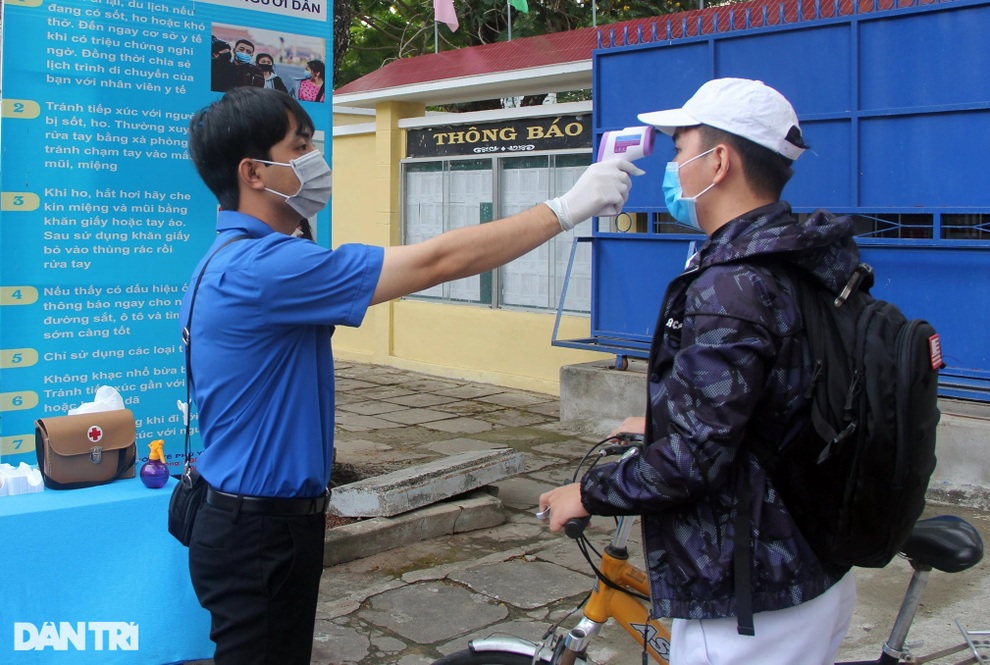 Học sinh vùng bình thường mới ở Phú Yên đến trường học từ 4/10 - 1 Học sinh vùng bình thường mới ở Phú Yên đến trường học từ 4/10 - 1