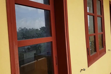 Trụ sở xã Quảng Phú vắng ngắt trong giờ làm việc sáng 1/12