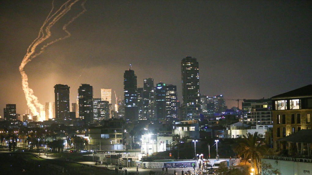 Phòng không Israel khai hoả dữ dội đáp trả hỏa lực từ Iran: Kết quả ra sao? - 1 Phòng không Israel khai hoả dữ dội đáp trả hỏa lực từ Iran: Kết quả ra sao? - 1