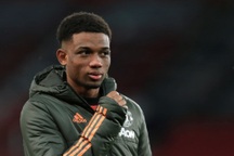 HLV Solskjaer tiết lộ lý do mang hai "thần đồng" tới Italia