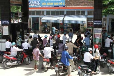 Lan man chuyện xăng dầu