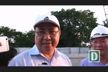 Chủ tịch Đà Nẵng thị sát các tuyến đường phục vụ Tuần lễ Cấp cao APEC