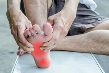 Chân xuất hiện 3 điểm bất thường này coi chừng ung thư phổi