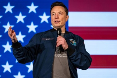 Tỷ phú Elon Musk ủng hộ ý tưởng Mỹ thâu tóm Greenland