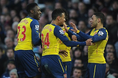 Arsenal giành vị trí thứ 5 từ tay West Ham