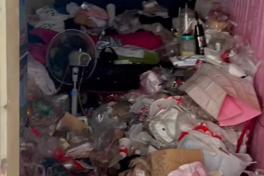 Cô gái ở Ninh Bình biến phòng trọ thành “núi rác”, chủ nhà sốc khi mở cửa