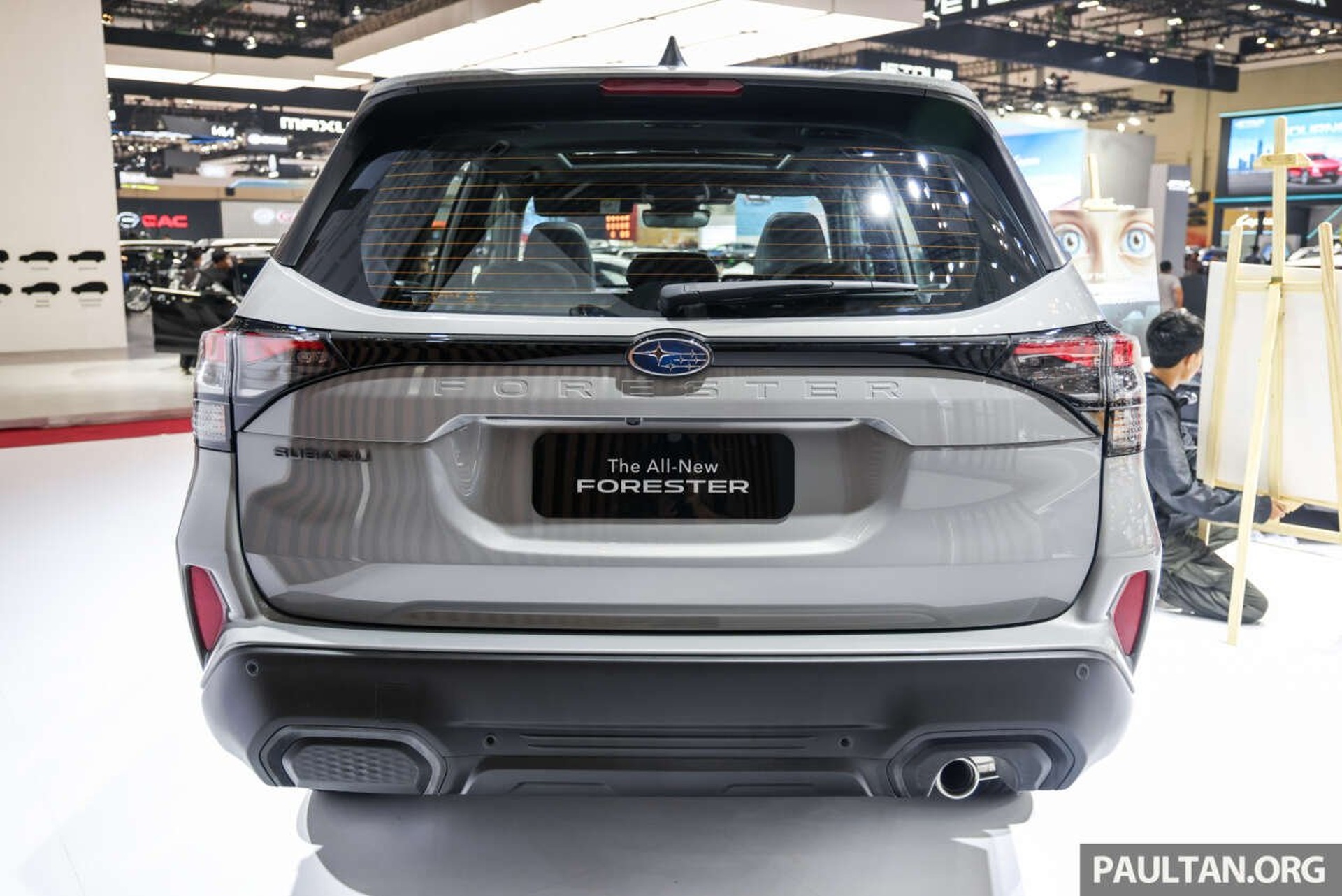 Cận cảnh Subaru Forester 2025 vừa ra mắt Đông Nam Á: Chỉ có bản máy xăng - 5 Cận cảnh Subaru Forester 2025 vừa ra mắt Đông Nam Á: Chỉ có bản máy xăng - 5