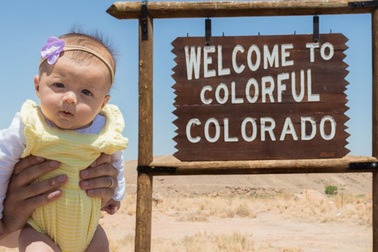 Bé gái 5 tháng tuổi du lịch gần 50 bang nước Mỹ