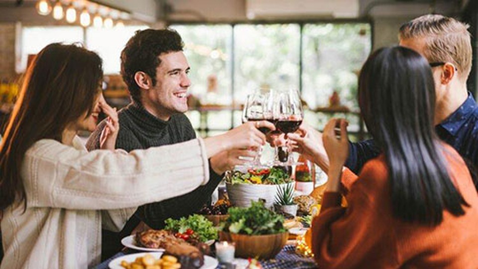 Nghề xếp hàng thuê chờ xét nghiệm cho nhà giàu New York đắt khách - 6 Nghề xếp hàng thuê chờ xét nghiệm cho nhà giàu New York đắt khách - 6
