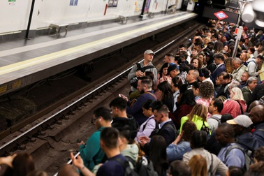 Ukraine ngỏ ý hỗ trợ châu Âu đối phó tình trạng mất điện trên diện rộng