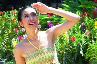 Á hậu Tuyết Nhung tiếp tục khởi kiện thêm 2 tờ báo