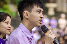 17 tuổi sáng chế robot hỗ trợ điều trị tự kỷ, website học trực tuyến