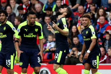 Arsenal: Sau thăng hoa là… giông bão