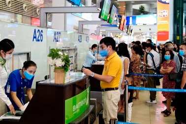 Khác lạ "chưa từng có" trong việc mua bán vé máy bay Tết