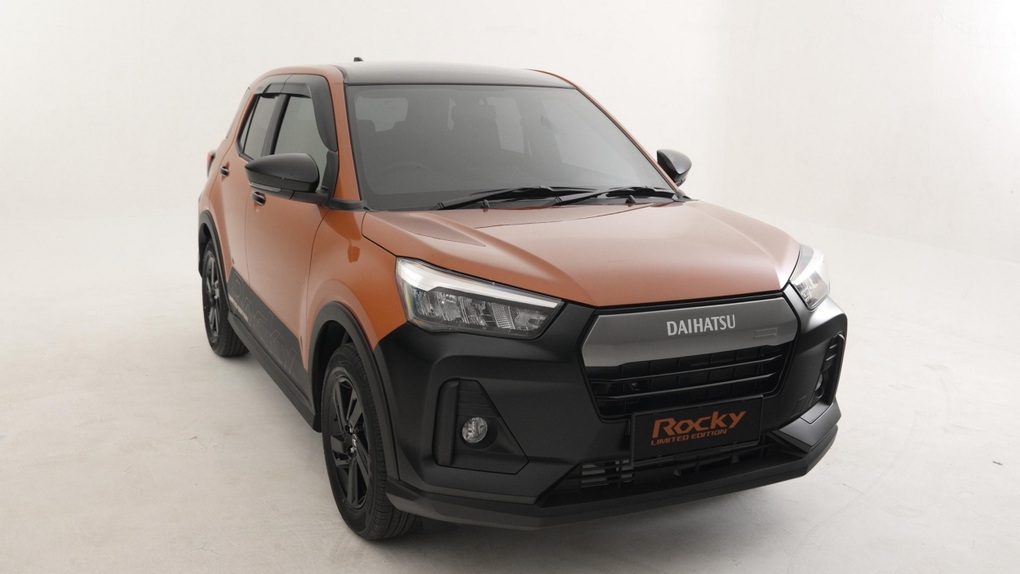 Chiếc SUV cỡ nhỏ này của Daihatsu hiếm ngang siêu xe Bugatti - 3 Chiếc SUV cỡ nhỏ này của Daihatsu hiếm ngang siêu xe Bugatti - 3