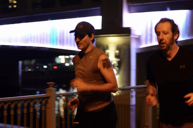 Thủ tướng Canada chạy bộ dọc bờ kênh Nhiêu Lộc