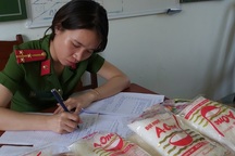 Bắt quả tang cơ sở sản xuất mì chính, hạt nêm giả