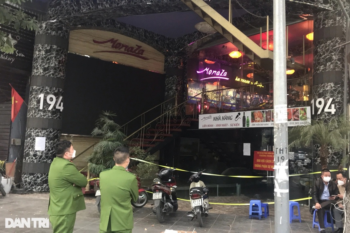 Phát hiện 4 ca dương tính trong số 126 người ăn nhậu tại Trần Duy Hưng - 1 Phát hiện 4 ca dương tính trong số 126 người ăn nhậu tại Trần Duy Hưng - 1