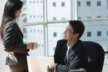 Em sẽ trao thân cho... sếp