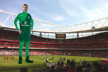 Biếm họa về tân binh Per Mertesacker của Arsenal