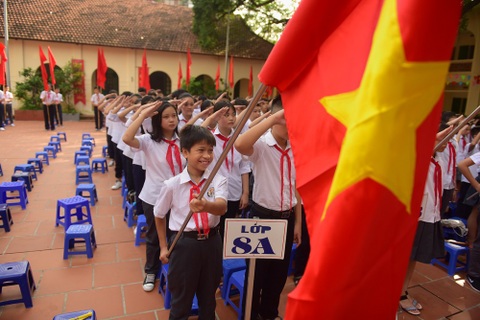 Hà Nội: Lễ khai giảng trong ngôi đình