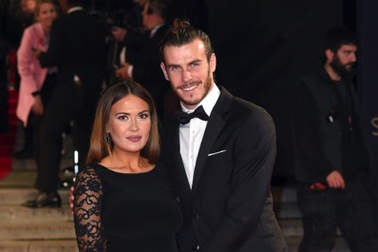 Gareth Bale bất ngờ tổ chức đám cưới với người yêu “thanh mai trúc mã”