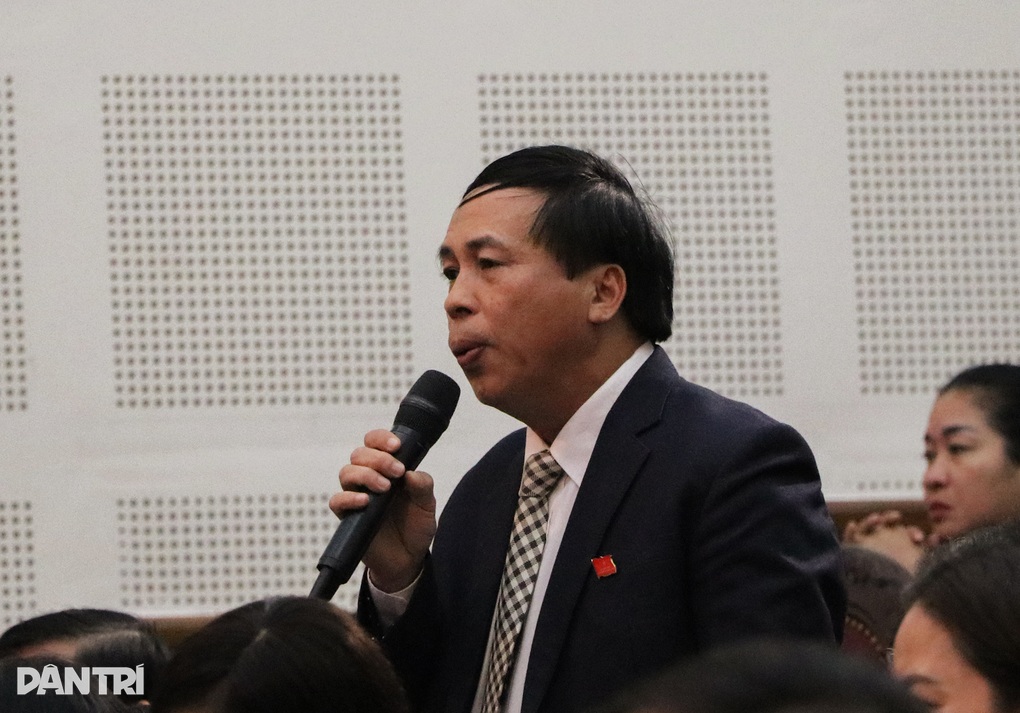 Thủy điện thông báo xả lũ lúc 2h sáng, người dân ứng phó không kịp - 3 Thủy điện thông báo xả lũ lúc 2h sáng, người dân ứng phó không kịp - 3