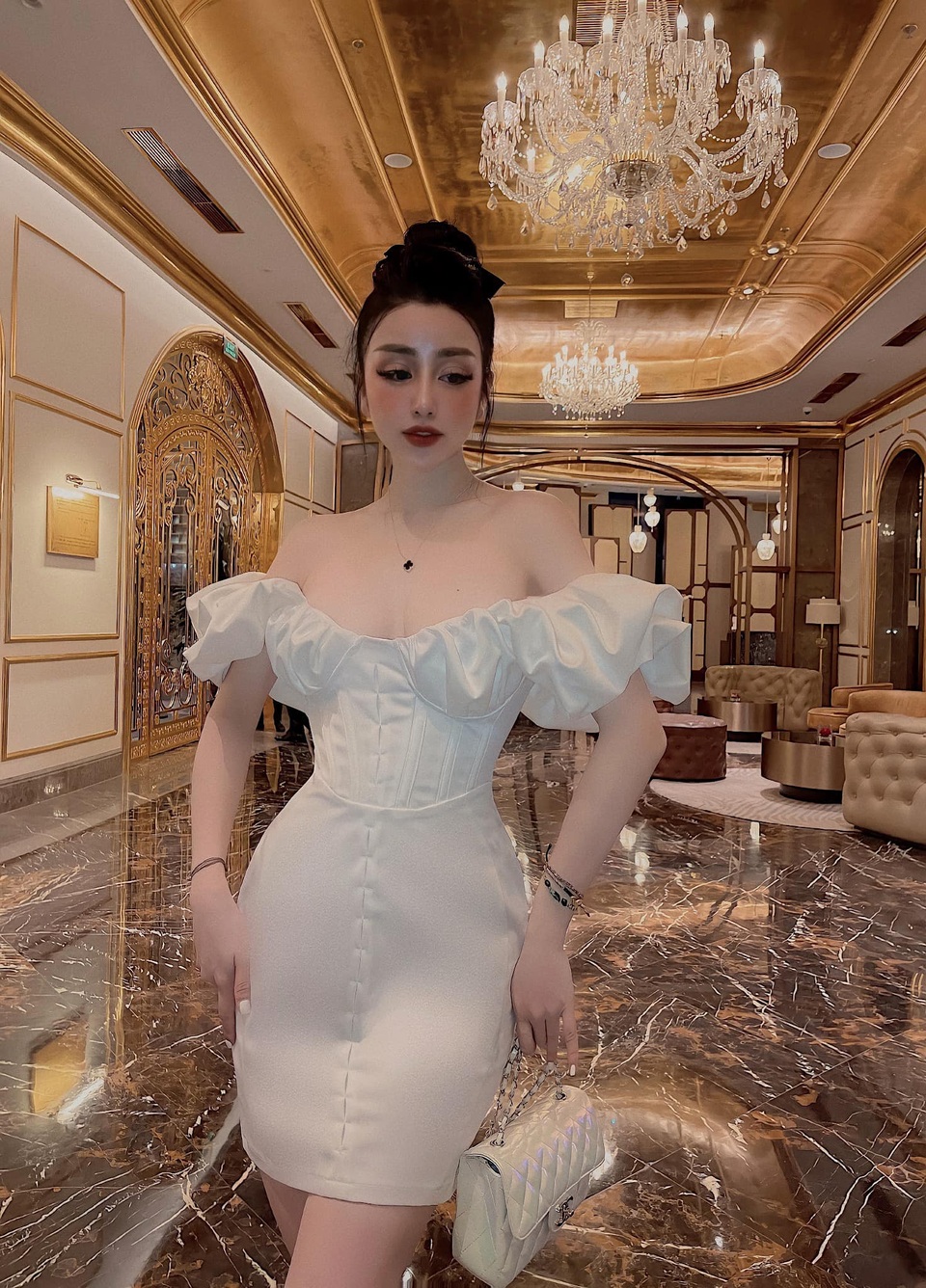 Quế Chi Boutique gợi ý xu hướng thời trang dự tiệc 2021 - 5