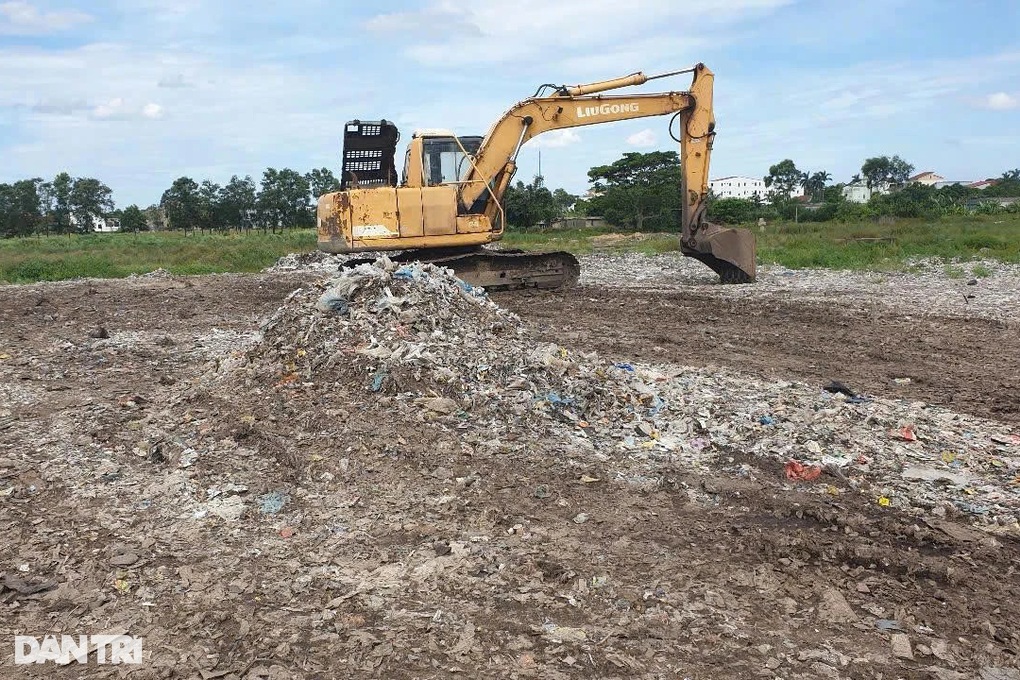 Nghệ An gấp rút xóa sổ “quả bom rác” tồn tại nửa thế kỷ - 3