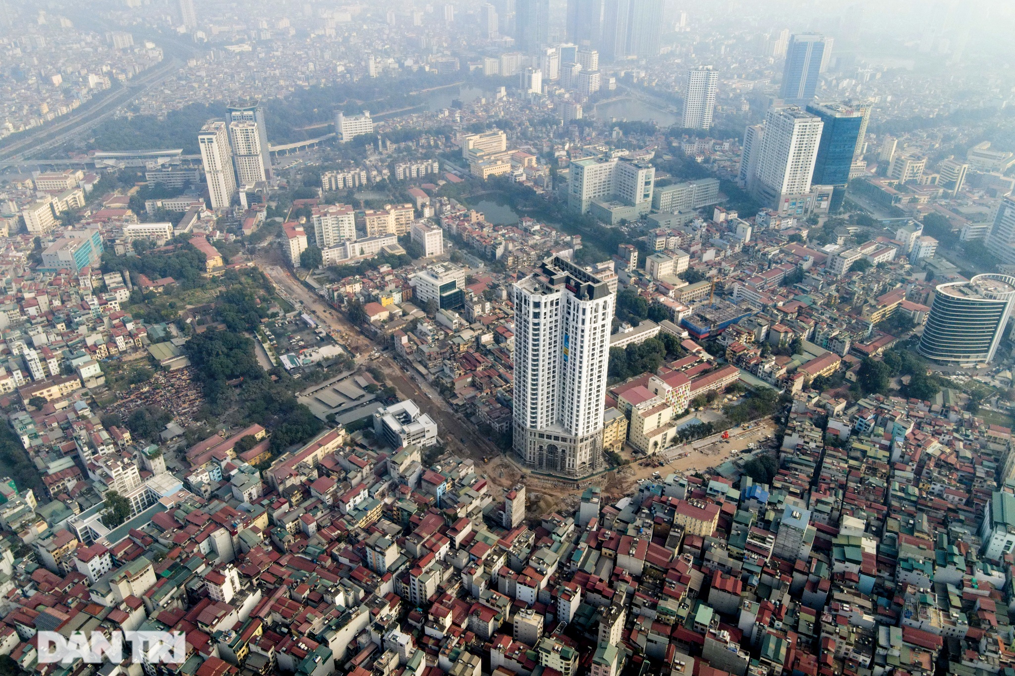 Dự án 350 tỷ đường Huỳnh Thúc Kháng kéo dài chậm 20 năm do bị bịt kín 2 đầu - 1 Dự án 350 tỷ đường Huỳnh Thúc Kháng kéo dài chậm 20 năm do bị bịt kín 2 đầu - 1