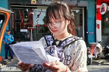 Thí sinh “choáng” với đề thi môn toán vào lớp 10 THPT