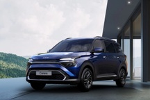 Kia Carens thế hệ mới trình làng: Xe gia đình trong hình dáng SUV