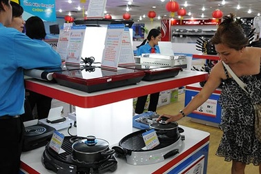 Người tiêu dùng... kiệt sức: Kích cầu để thoát hiểm