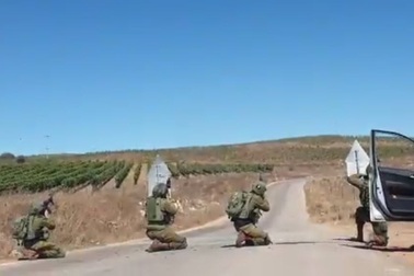 Quân nhân Israel nổ súng vào máy bay dân sự vì nhầm là máy bay Syria