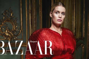 Một ngày của ngôi sao thời trang Kitty Spencer