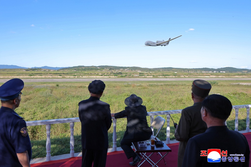 Nhà lãnh đạo Kim Jong-un: Triều Tiên đã sở hữu vũ khí bí mật mới - 1 Nhà lãnh đạo Kim Jong-un: Triều Tiên đã sở hữu vũ khí bí mật mới - 1