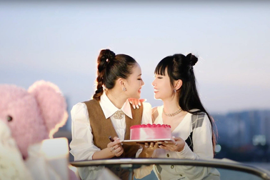 Maya chủ động cắt cảnh nhạy cảm trong MV vì sợ phản cảm