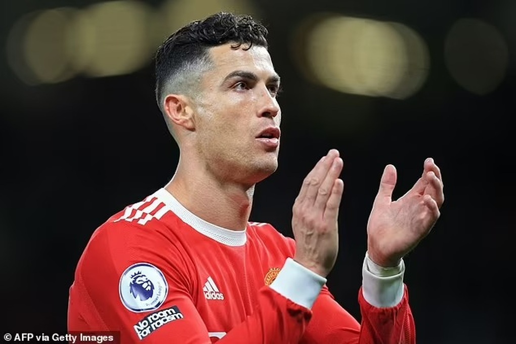 Nhất quyết đòi rời Man Utd, C.Ronaldo đi nước cờ ít ai ngờ - 1 Nhất quyết đòi rời Man Utd, C.Ronaldo đi nước cờ ít ai ngờ - 1