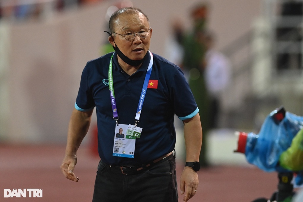 HLV Park Hang Seo, Shin Tae Yong làm Phó chủ tịch LĐBĐ Hàn Quốc - 2 HLV Park Hang Seo, Shin Tae Yong làm Phó chủ tịch LĐBĐ Hàn Quốc - 2