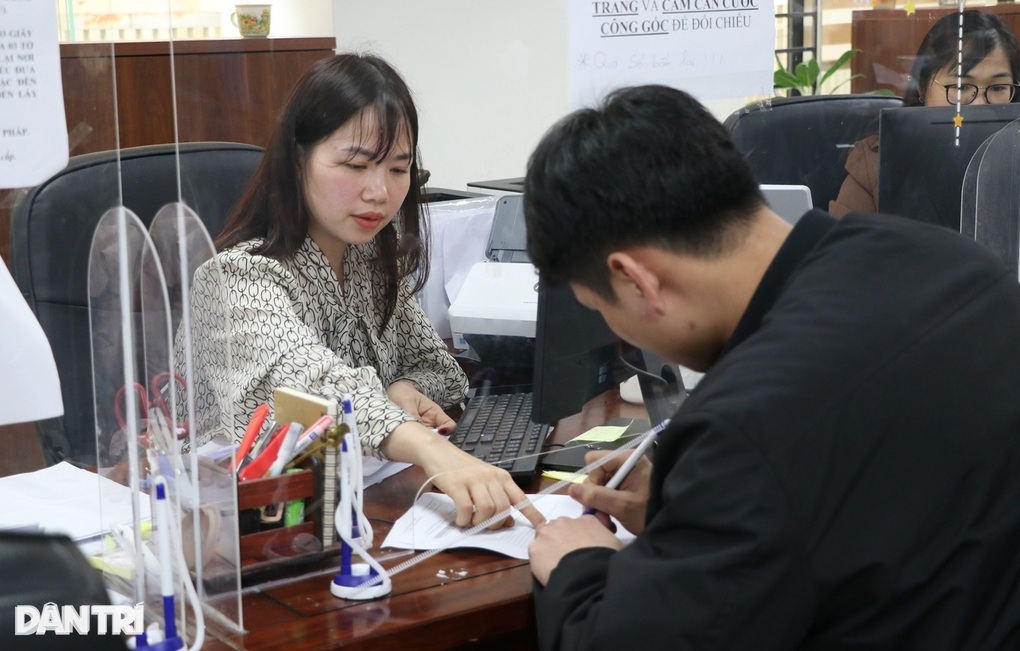 Nhiệm vụ, quyền hạn mới của Trung tâm hành chính công ở xã, phường - 2 Nhiệm vụ, quyền hạn mới của Trung tâm hành chính công ở xã, phường - 2