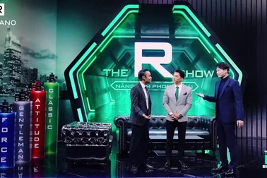 Tập đầu tiên trong mùa 3 "THE R SHOW"